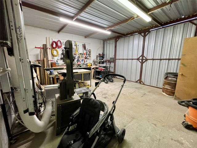 209 N Bowie Street, Jacksboro, TX 76458