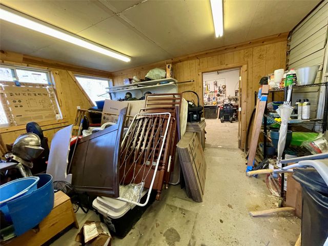 209 N Bowie Street, Jacksboro, TX 76458