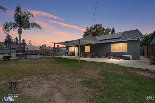 4703 Pikes Peak Lane, Bakersfield, CA 93311