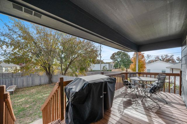 1008 Lulu St, Augusta, KS 67010