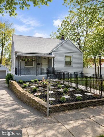 15 HIRST, Lansdowne, PA 19050