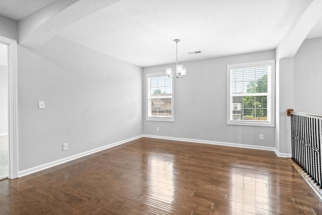 756 Jodine Ann Dr, Clarksville, TN 37043