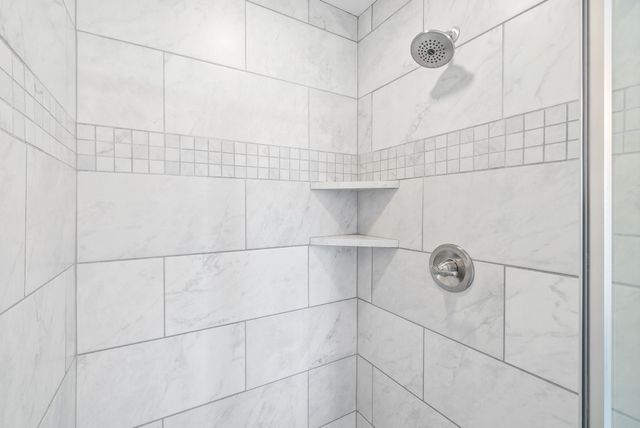 756 Jodine Ann Dr, Clarksville, TN 37043