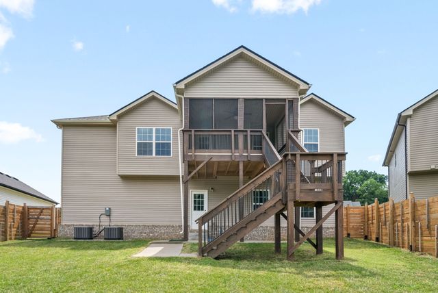 756 Jodine Ann Dr, Clarksville, TN 37043