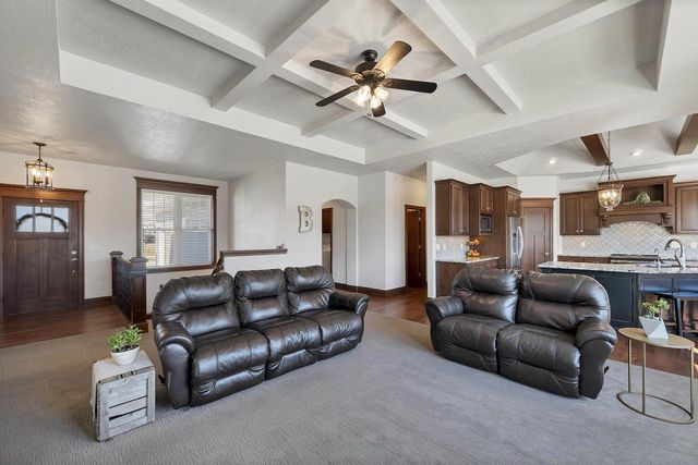 1656 STEINER LANE, Green Bay, WI 54313