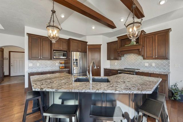 1656 STEINER LANE, Green Bay, WI 54313