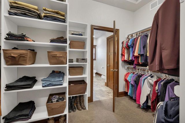 1656 STEINER LANE, Green Bay, WI 54313