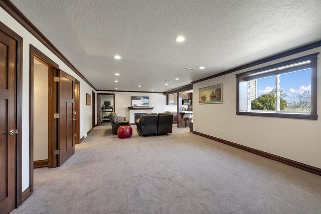 1656 STEINER LANE, Green Bay, WI 54313