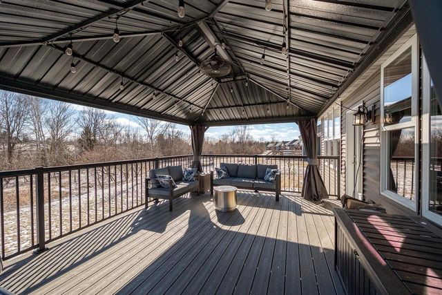 1656 STEINER LANE, Green Bay, WI 54313