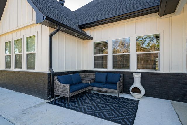 148 Eagle Creek Dr., Diana, TX 75640