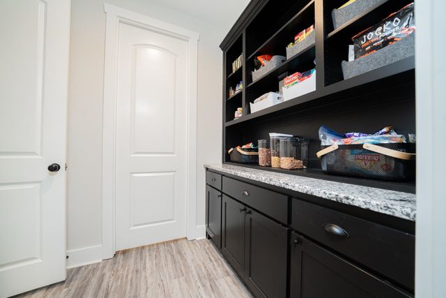 148 Eagle Creek Dr., Diana, TX 75640