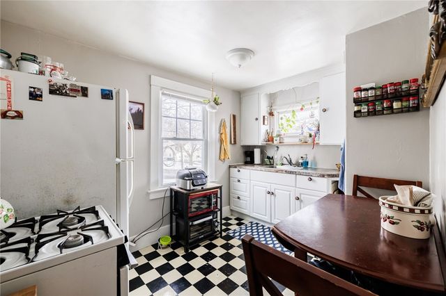 210 Hampden Road, Rochester, NY 14610