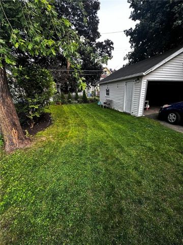 210 Hampden Road, Rochester, NY 14610