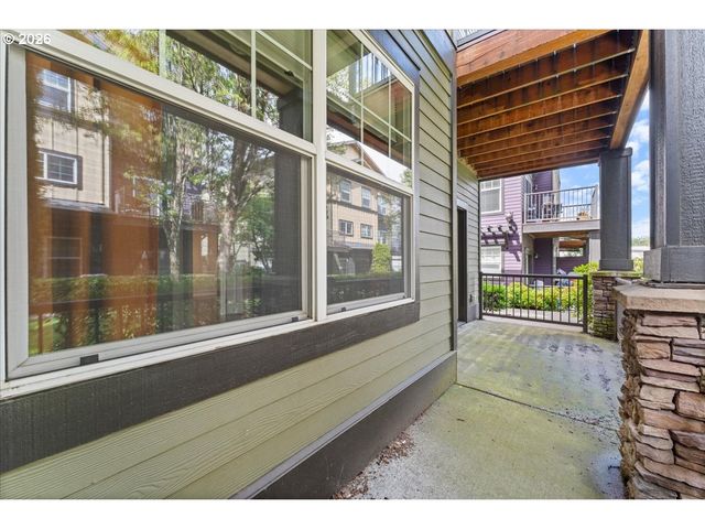 11221 Se CAUSEY Cir, Happy Valley, OR 97086