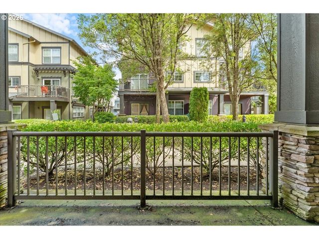 11221 Se CAUSEY Cir, Happy Valley, OR 97086