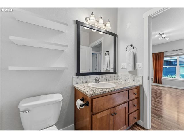11221 Se CAUSEY Cir, Happy Valley, OR 97086