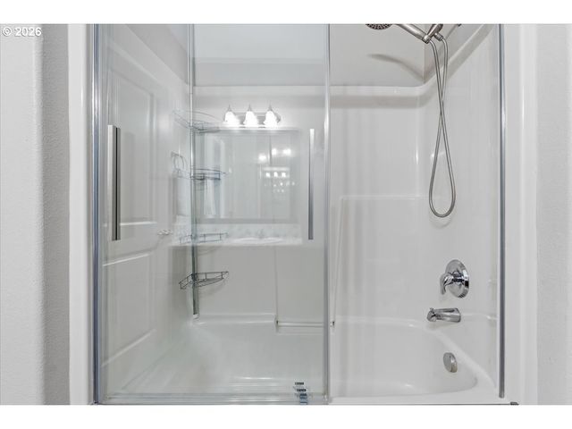 11221 Se CAUSEY Cir, Happy Valley, OR 97086