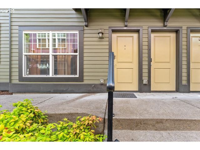 11221 Se CAUSEY Cir, Happy Valley, OR 97086