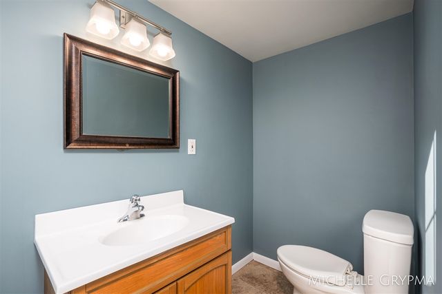 200 Sunset Hills Avenue, Grand Rapids, MI 49534