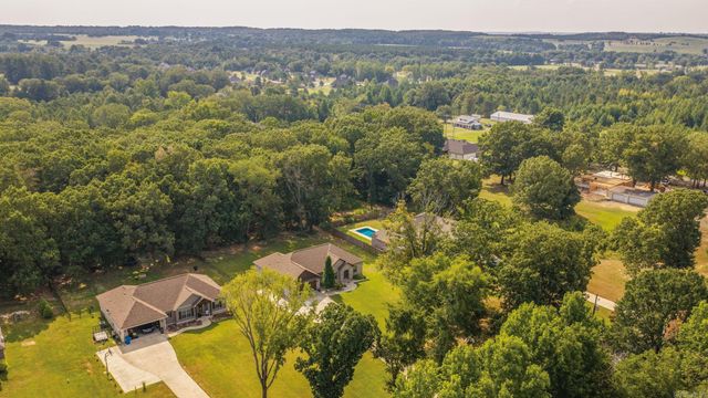 92 Garrison, Greenbrier, AR 72058
