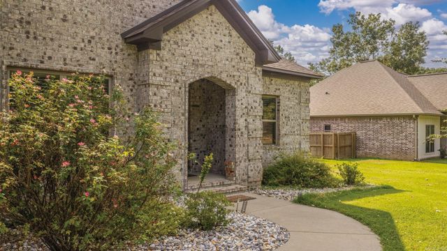 92 Garrison, Greenbrier, AR 72058