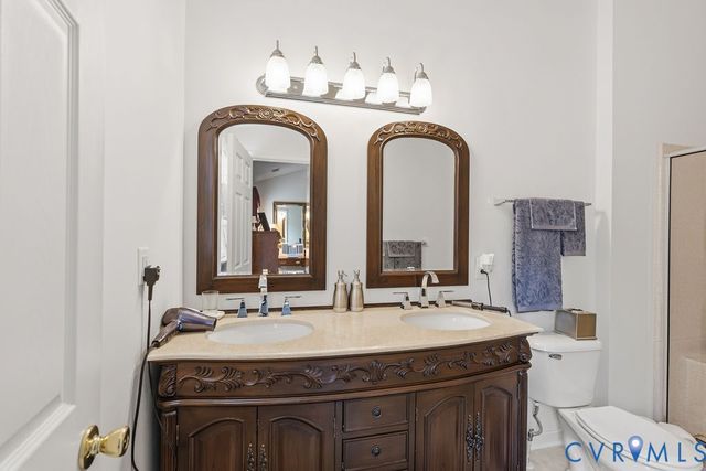 1310 Magnolia Pointe Blvd, Glen Allen, VA 23059