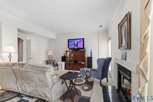 1310 Magnolia Pointe Blvd, Glen Allen, VA 23059