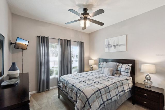 457 BRIDGEFORD CROSSING BOULEVARD, Davenport, FL 33837