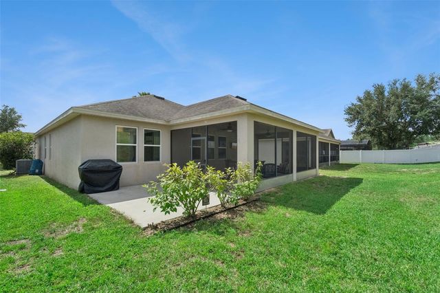 457 BRIDGEFORD CROSSING BOULEVARD, Davenport, FL 33837