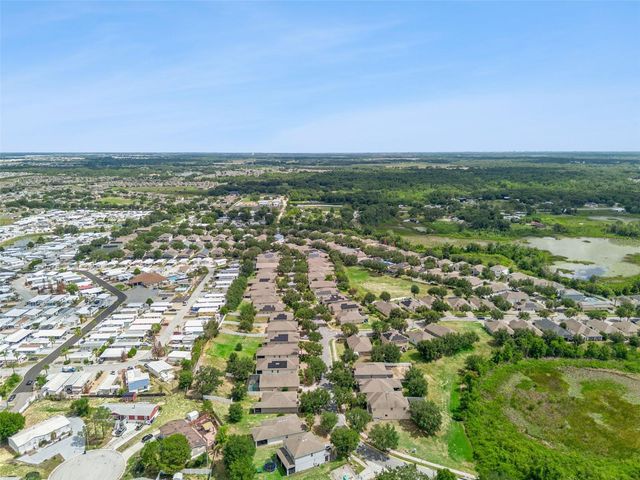 457 BRIDGEFORD CROSSING BOULEVARD, Davenport, FL 33837