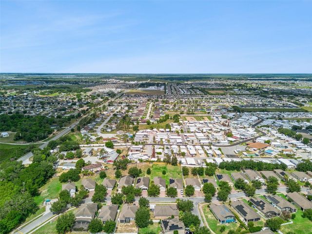 457 BRIDGEFORD CROSSING BOULEVARD, Davenport, FL 33837