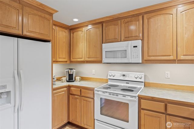 4430 136 Place SW, Edmonds, WA 98026