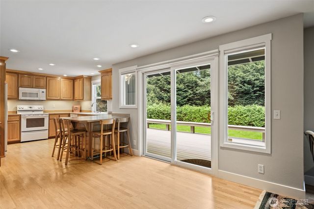 4430 136 Place SW, Edmonds, WA 98026