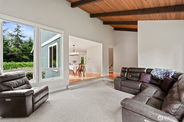 4430 136 Place SW, Edmonds, WA 98026
