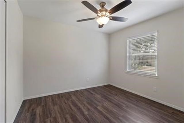 2601 Knoll Trail, Euless, TX 76039