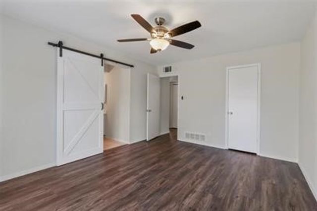 2601 Knoll Trail, Euless, TX 76039
