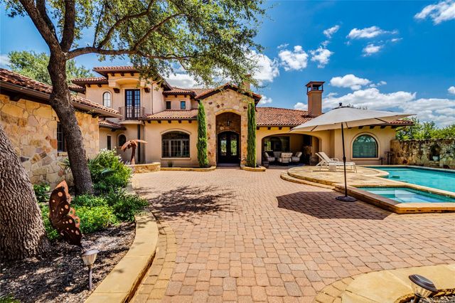 166 Encantada, Horseshoe Bay, TX 78657