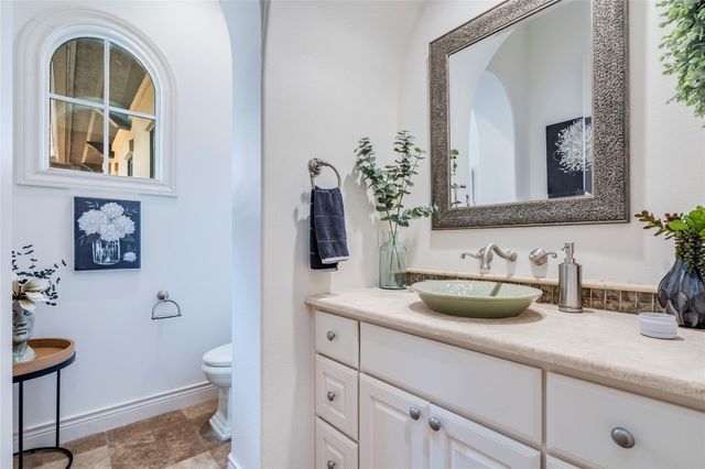 166 Encantada, Horseshoe Bay, TX 78657