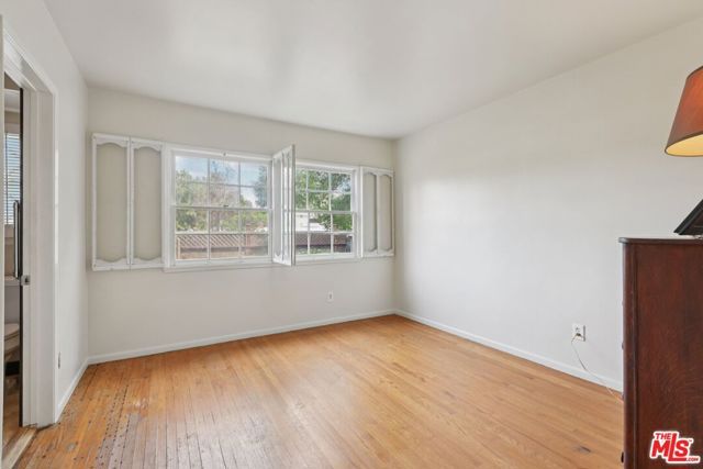 4511 Jubilo Drive, Tarzana (los Angeles), CA 91356