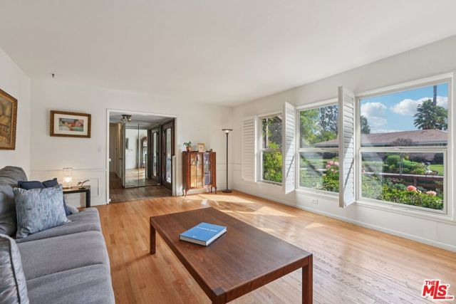 4511 Jubilo Drive, Tarzana (los Angeles), CA 91356