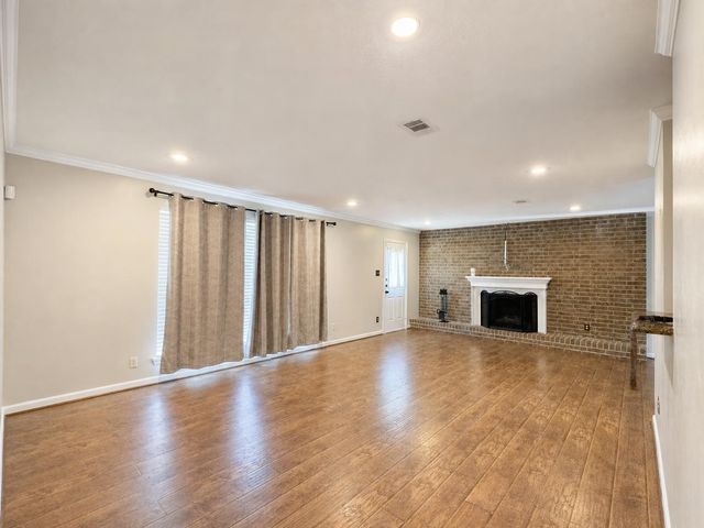 1747 Burning Tree Road, Houston, TX 77339