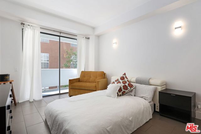 7250 Franklin Avenue 414, Los Angeles, CA 90046