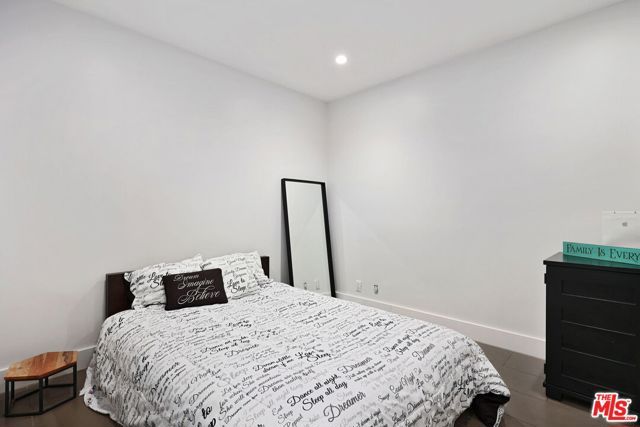 7250 Franklin Avenue 414, Los Angeles, CA 90046