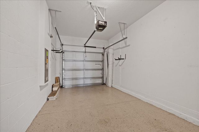 18876 BEAUTYBERRY COURT, Lutz, FL 33558