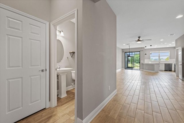 18876 BEAUTYBERRY COURT, Lutz, FL 33558