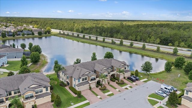18876 BEAUTYBERRY COURT, Lutz, FL 33558