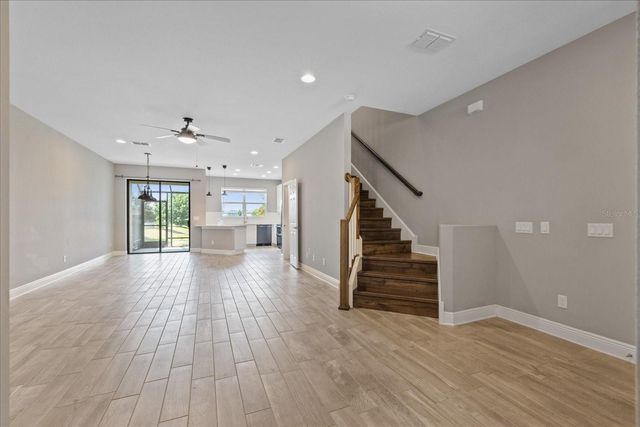 18876 BEAUTYBERRY COURT, Lutz, FL 33558
