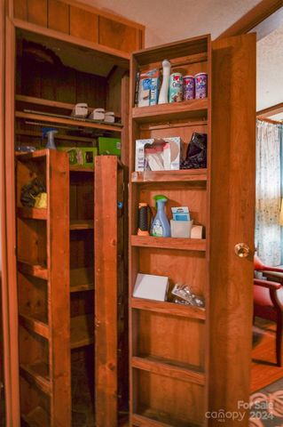 4537 Sunrise Beach Road, Catawba, NC 28609