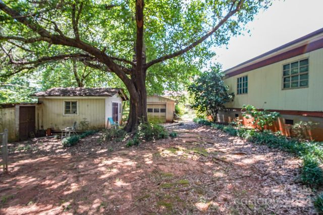 4537 Sunrise Beach Road, Catawba, NC 28609