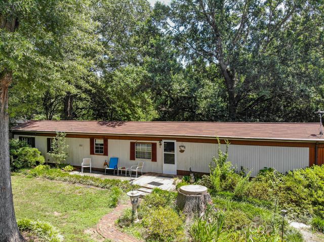 4537 Sunrise Beach Road, Catawba, NC 28609